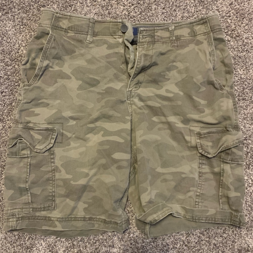 Camo cargo shorts